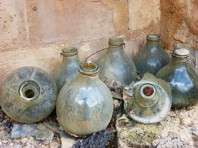 eau stagnante abri à moustiques