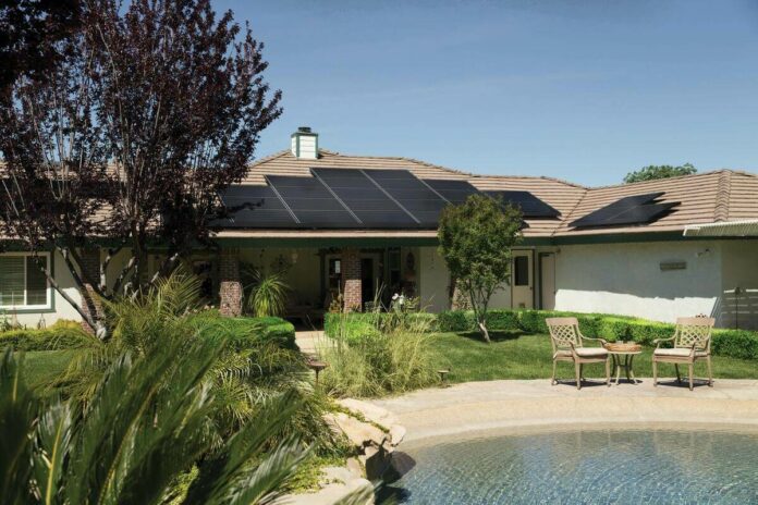 maison panneau solaire