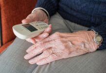 Démarchage téléphonique personne âgée